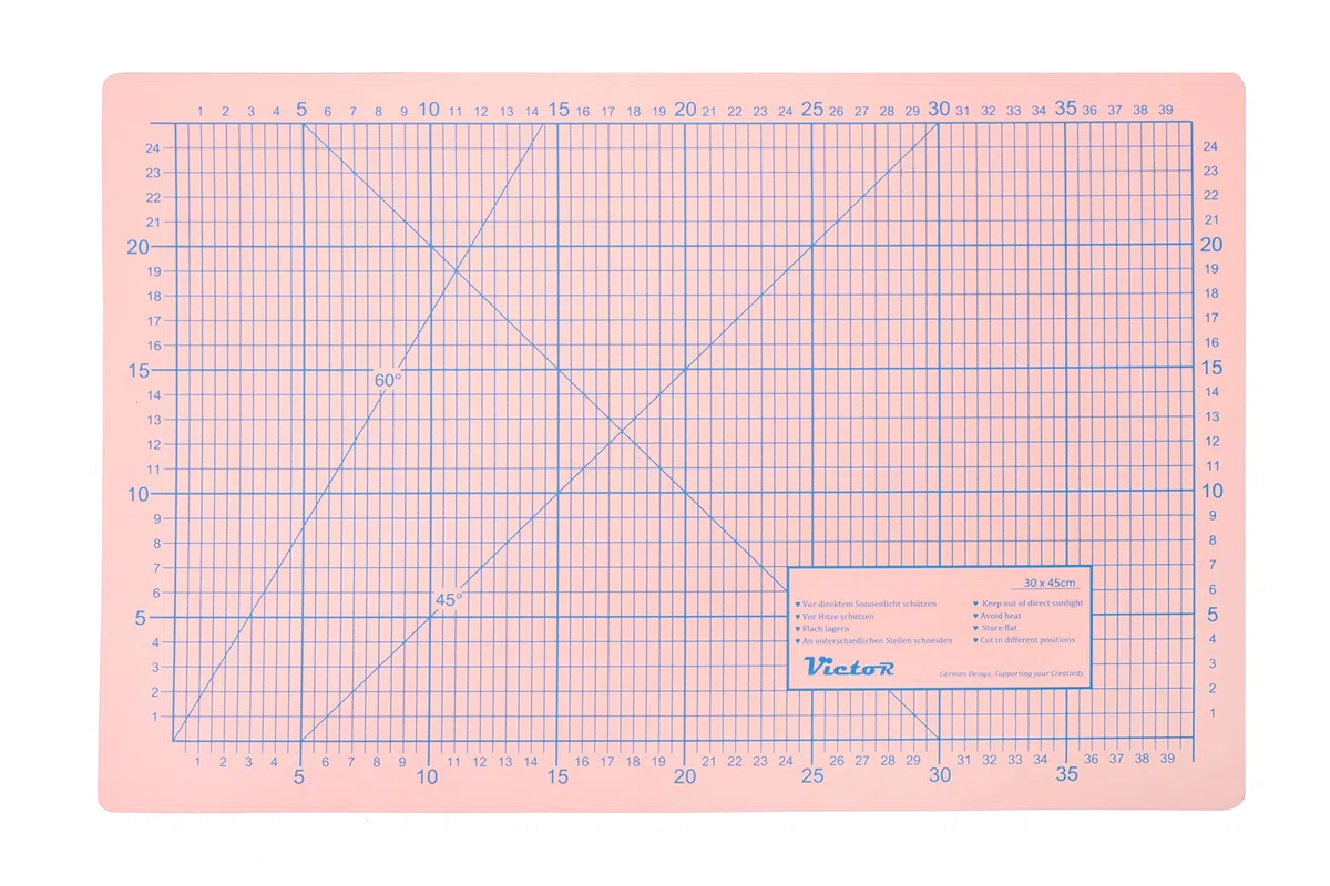 Victor alfombrilla de corte A3 rojo naranja 30 x 45 cm de 3 capas autocicatrizante – base de corte profesional para bricolaje y costura, protector de escritorio