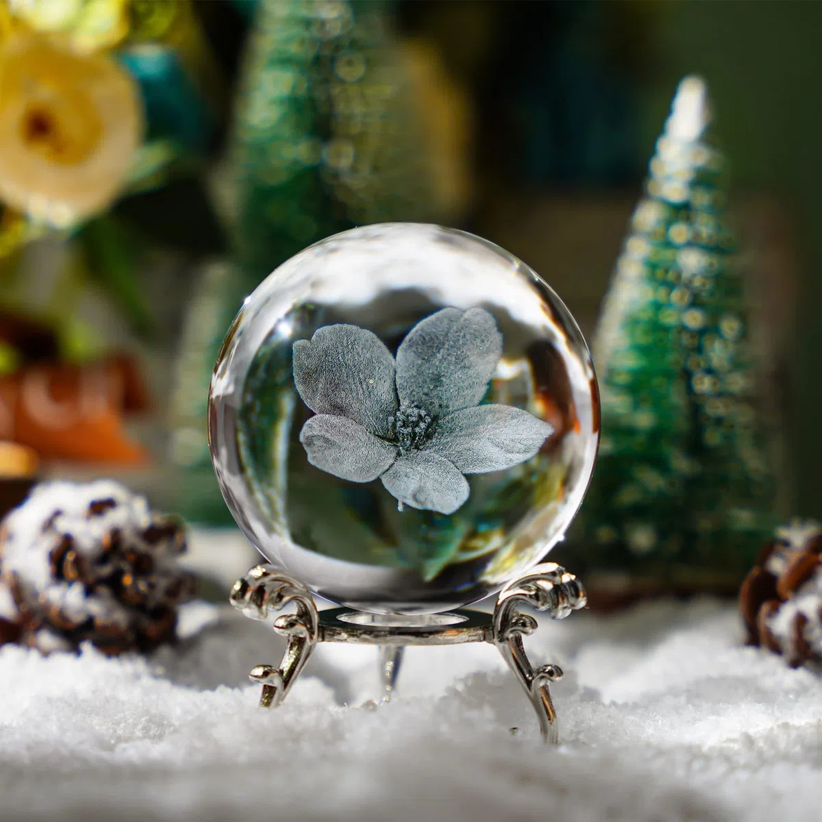 HDCRYSTALGIFTS Figura de bola de cristal de flores 3D de 60 mm, regalos para mujeres y hombres, bola de cristal grabada con láser de cerezo, flor de cerezo, bola de cristal Sakura con soporte