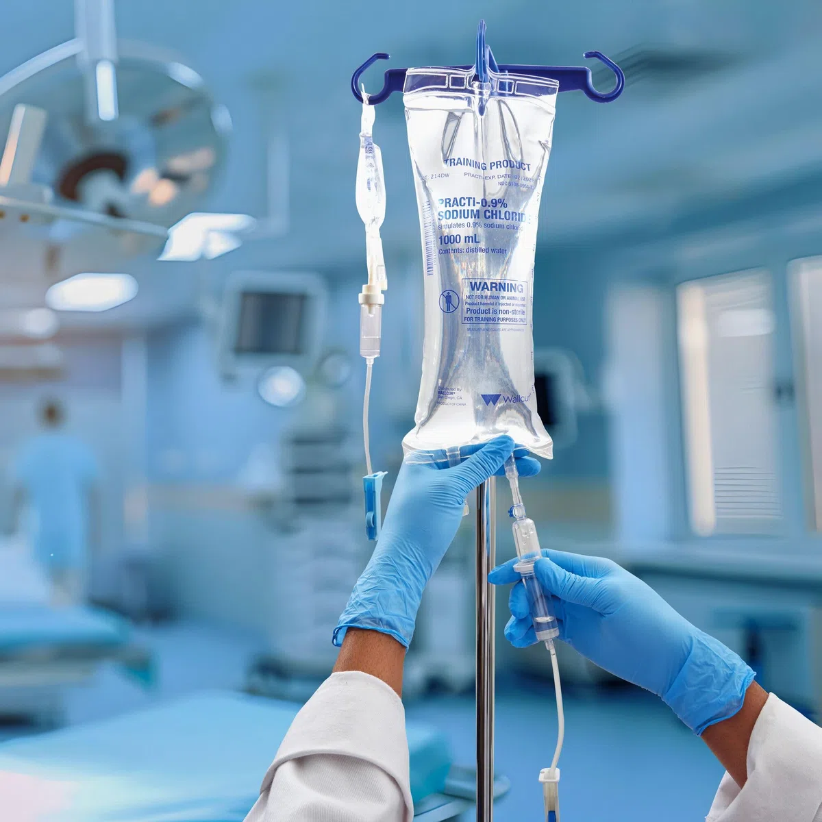 Practi-Cloruro de Sodio 0,9% 1000mL (Bolsa IV) 1 Bolsa - Producto de Simulación para Formación Médica