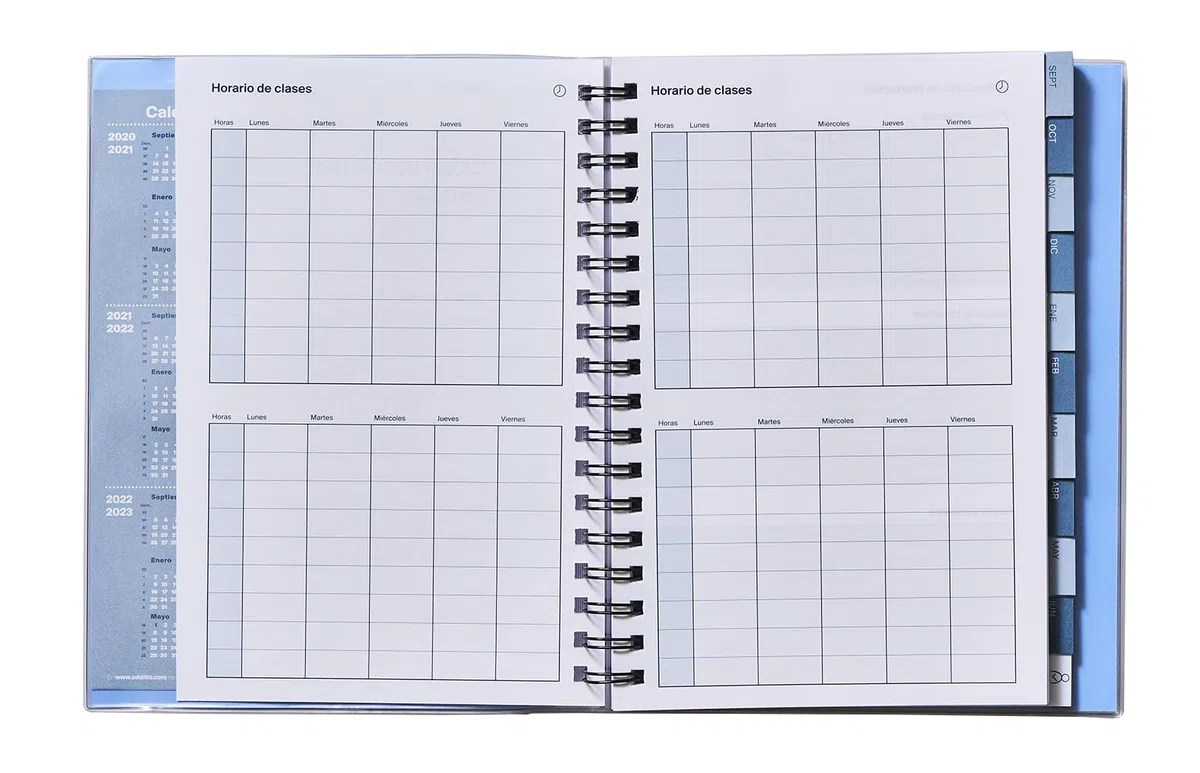ADDITIO - Cuaderno de Todas las Clases día página para el profesorado | Planificación diaria con organización por meses | Evaluación continua | Tamaño 17 x 24 cm. | Español | Azul