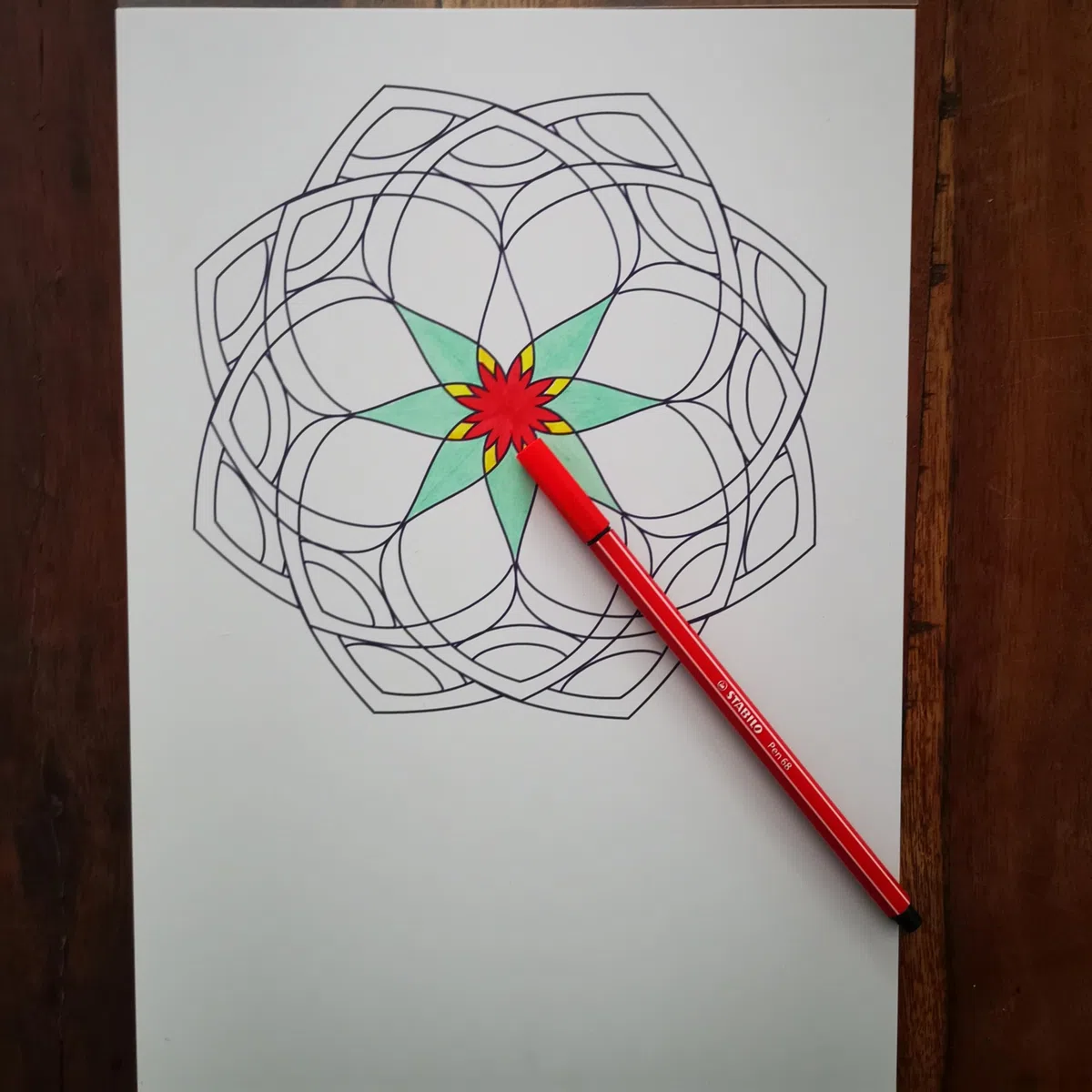 12 láminas de papel termo retractil, encogible o mágico imprimible en impresora de tinta. tamaño A4. plástico mágico (blanco)