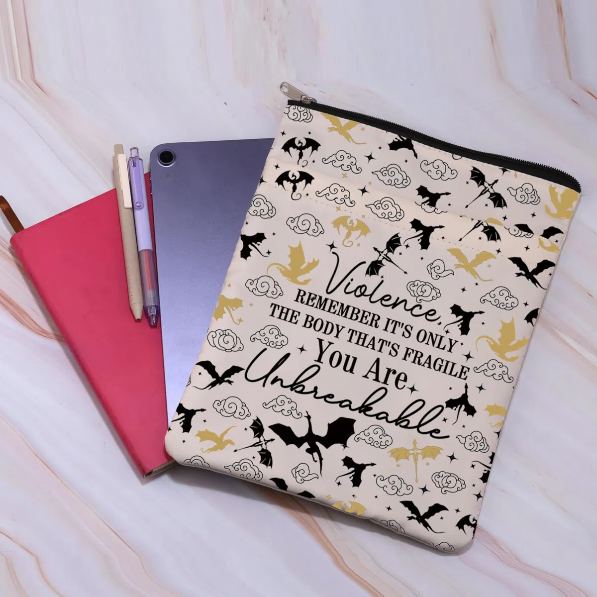 BAUNA Funda de libro inspirada en cuatro alas Basgiath War College, regalo de jinete de dragón irrompible BM, multicolor, impreso, con cremallera, cubierta de libro