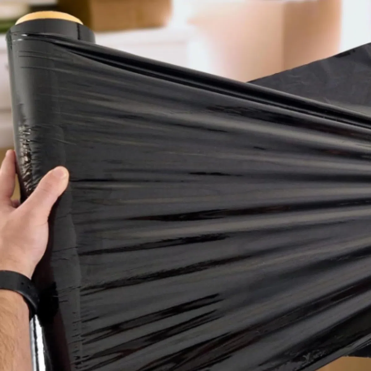 Casterli - Film Estirable 23 Micras 2kg,Film para Embalaje Industrial y para Paletizar, Rollo de Papel Film Resistente de Plástico con Alta Elasticidad para Mudanzas y Envíos (Negro, 2 Unidades)