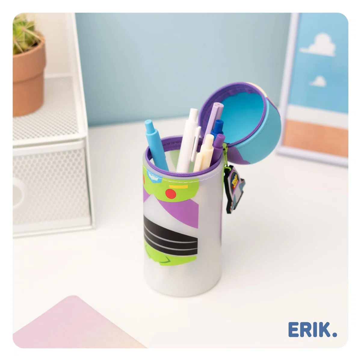 Estuche Escolar Toy Story Buzz Lightyear - Estuche pequeño de Silicona para niñas y niños │ Vuelta al Cole : Material Escolar y papeleria Disney│ Extensible, Impermeable y con Cremallera