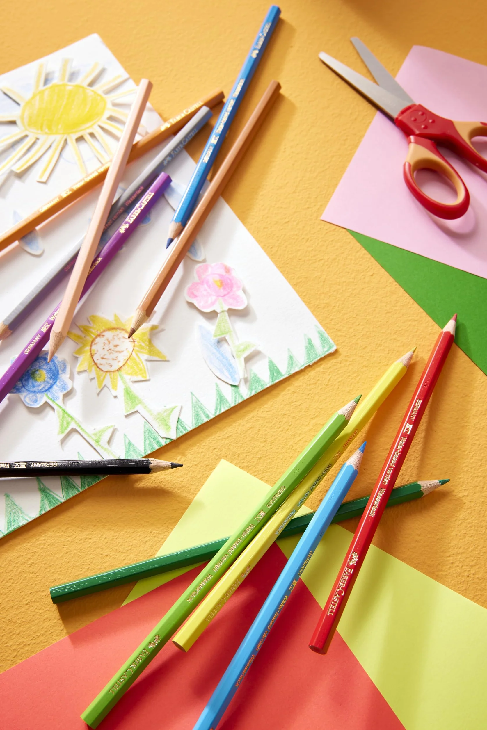 FABER-CASTELL 111260 - Set de lápices de colores Castle, 60 piezas, hexagonales, resistentes a la rotura, para niños y adultos
