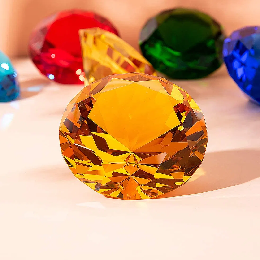 LONGWIN Pisapapeles con diamantes de cristal de 80 mm de ancho, decoración para el hogar, color ámbar