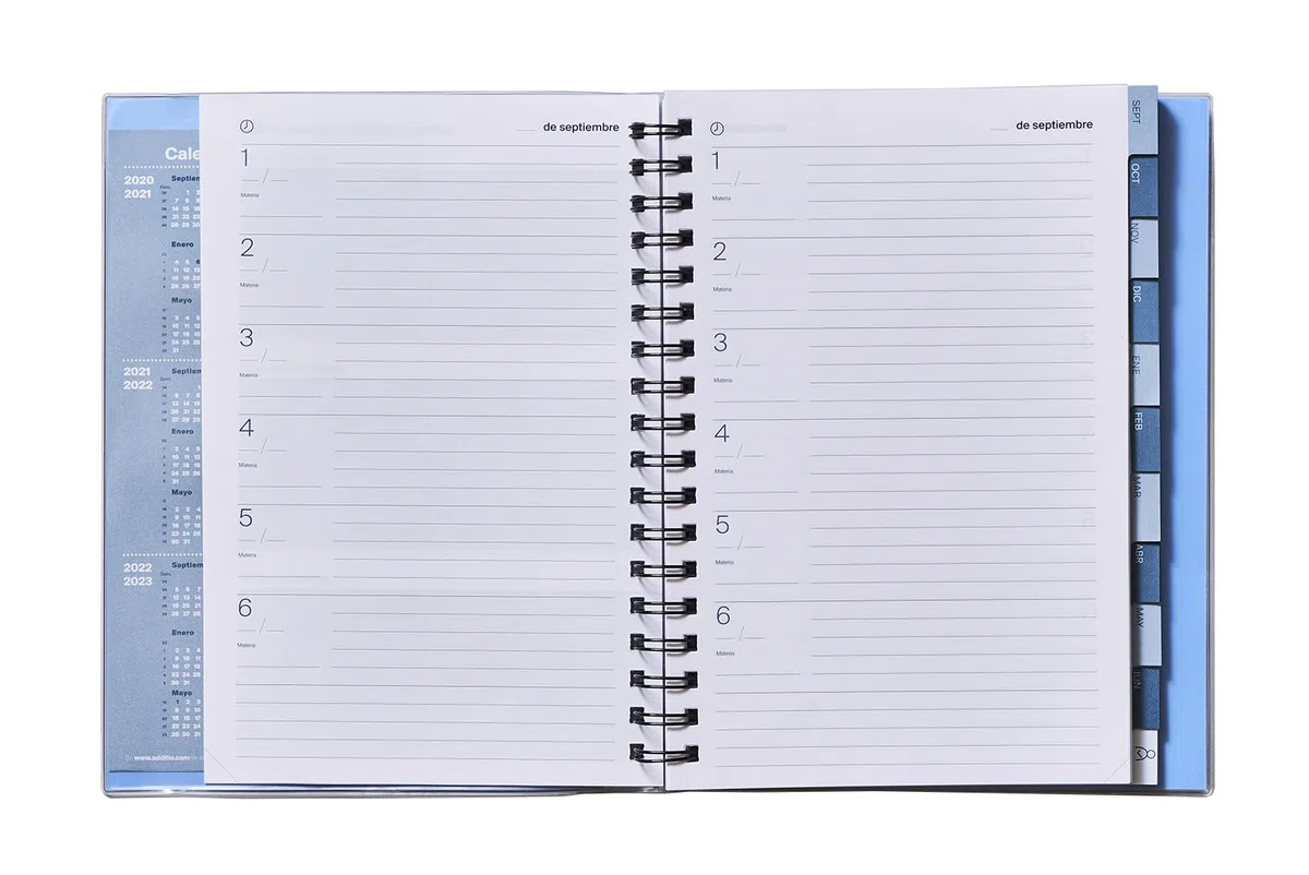 ADDITIO - Cuaderno de Todas las Clases día página para el profesorado | Planificación diaria con organización por meses | Evaluación continua | Tamaño 17 x 24 cm. | Español | Azul
