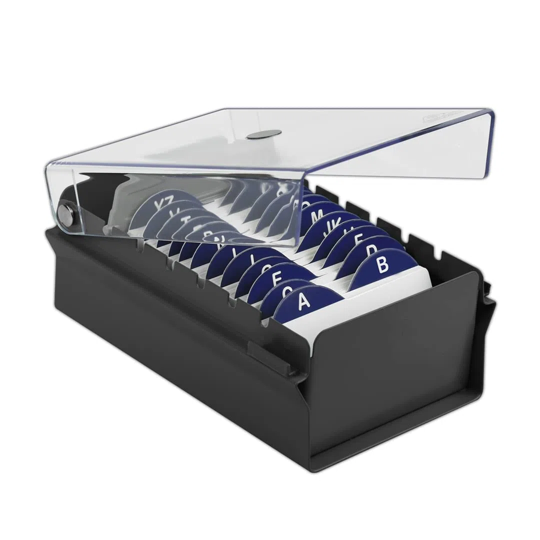 Acrimet Caja para Tarjetas de Visita, Porta Tarjeta de Negocio, Incluye Tarjetas de Índice AZ 95mm X 68mm y Separador (Base de Metal Color Negro y Tapa con bisagras de Plástico Transparente)
